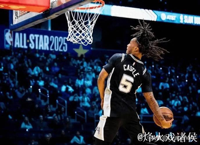 在文班亚马受赞誉时,我想致敬新秀第二年的卡斯尔 在文班亚马受赞誉时,我想致敬新秀第二年的卡斯尔